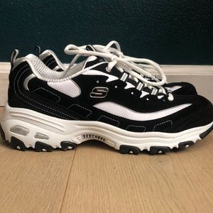 Sketchers D’lites shoes